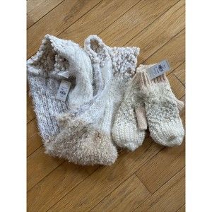 nwt scarf and mittens from Francesca’s